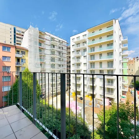 Corvin - Free Parking- Lägenhet Budapest