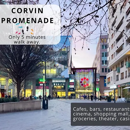 Lägenhet Corvin - Free Parking- Budapest